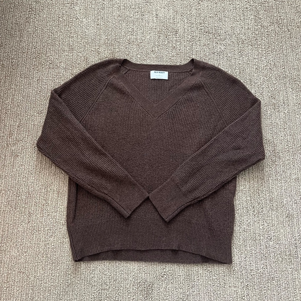 Old Navy Chocolate Knit V-Neck Sweater